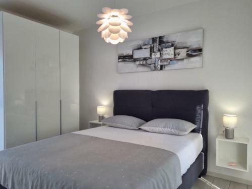 Apartamentos N&n Near The Beach