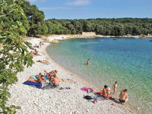 Apartamentos N&n Near The Beach