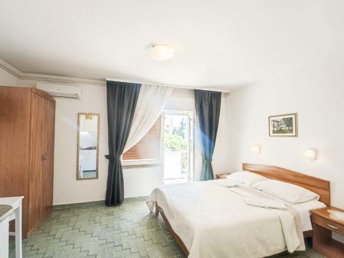 Hostal Villa Ivona