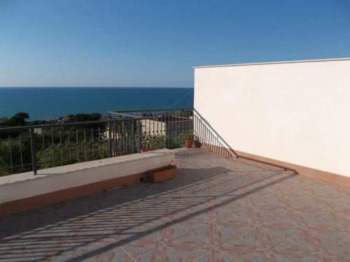 Mare Domus