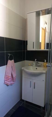Authentic Village House Virpazar