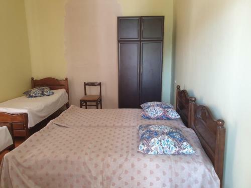 Hostal Medea And Maiko Guesthouse