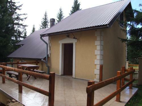 Hostal Rooms And Apartment Palas