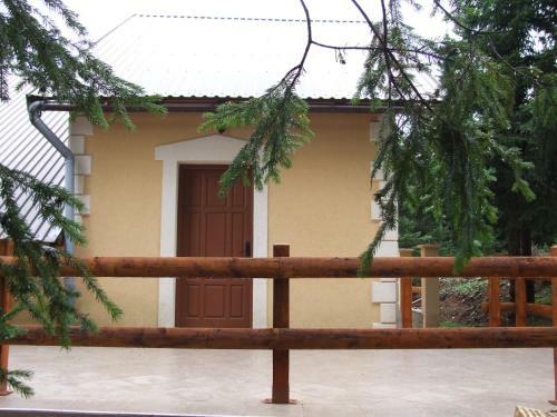 Hostal Rooms And Apartment Palas