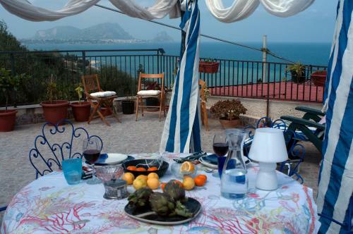 Tranquil Villa 160 Meters From The Beach