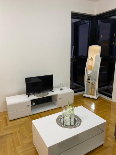 Apartman Sarak