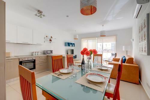 Prime Location Apartment With Side Seaviews