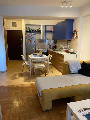 Lara's Apartment Skopje - Cozy Space For Your Stay