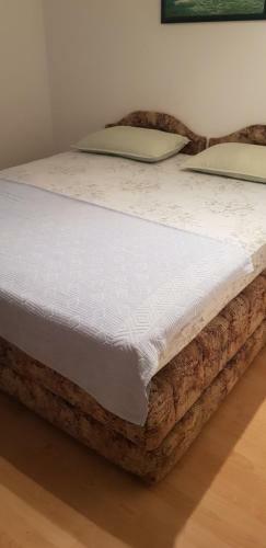 Hostal No1kacanic