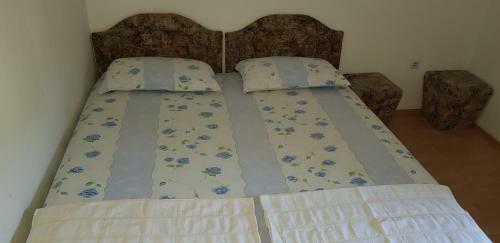 Hostal No1kacanic