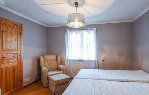 Stunning Home In �m�l W/ Wifi And 3 Bedrooms