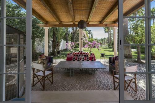 Villa Oasis By Cadenzalux