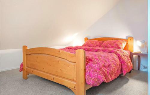 Awesome Home In Brouwershaven With Wifi And 3 Bedrooms