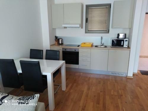 Apartment Jadran- Przno
