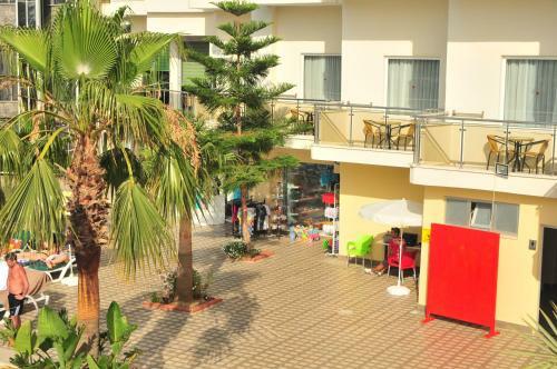 Asrin Beach Hotel