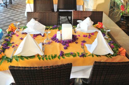 Asrin Beach Hotel