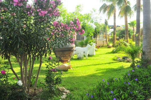 Asrin Beach Hotel
