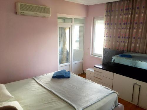 Antalya Luxury Apartment In Lara
