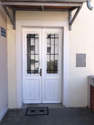Old Town Apartment With Free Parking