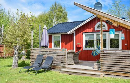 Stunning Home In Borgholm W/ Wifi And 3 Bedrooms