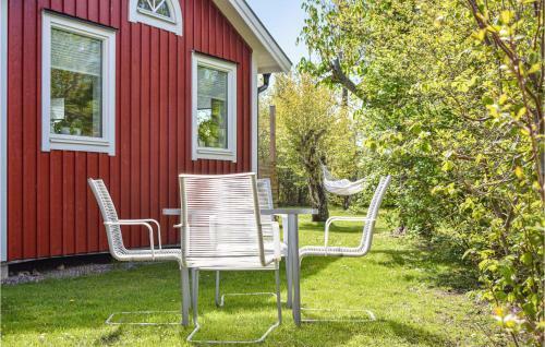 Stunning Home In Borgholm W/ Wifi And 3 Bedrooms