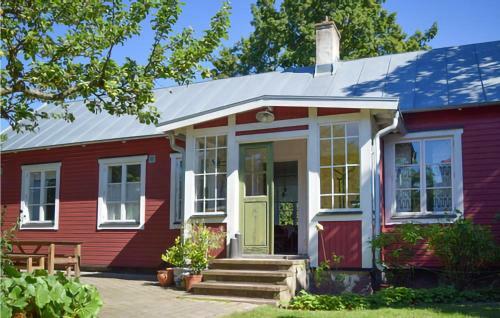 Amazing Home In Borgholm With Wifi And 2 Bedrooms