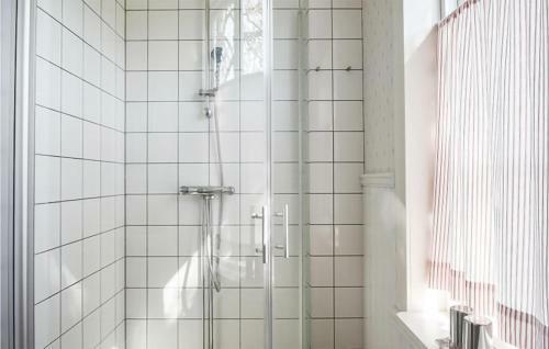 Amazing Home In Borgholm With Wifi And 2 Bedrooms