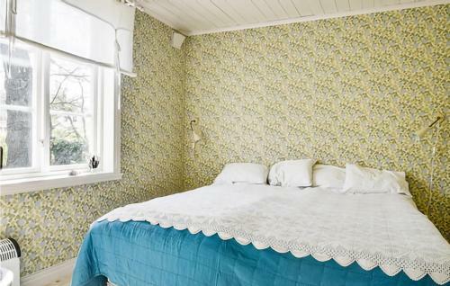 Amazing Home In Borgholm With Wifi And 2 Bedrooms