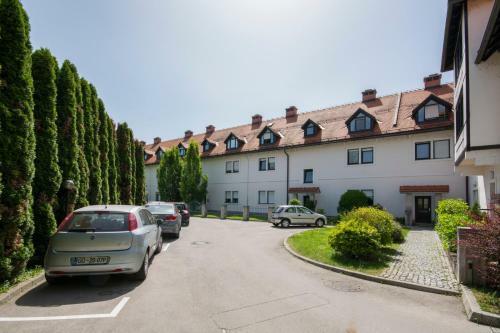 Contemporary 1-bedroom Apartment In Trnovo