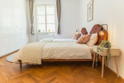Stylish Apartment / Center / Free Parking