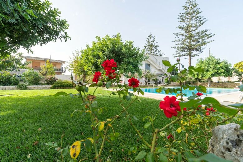 Villa Il Giardino Dei Carrubi