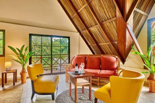 Hotel Rain Forest Lodge