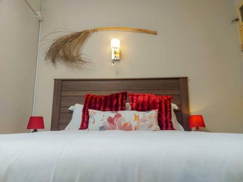 Hostal Birdville Bnb Guesthouse