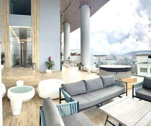 Cristal Home. Apartamento Con Piscina
