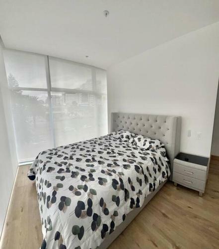 Cristal Home. Apartamento Con Piscina