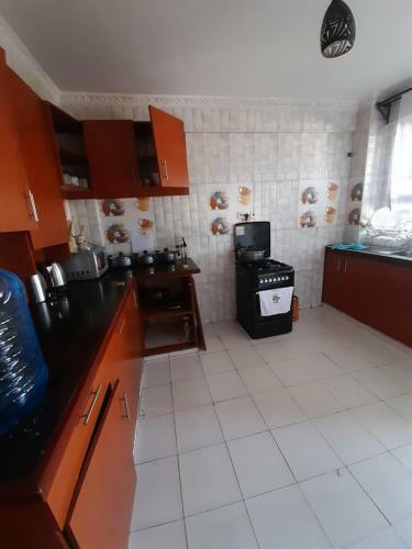Vee's Apartment