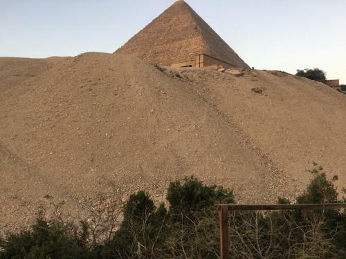 Hostal The Great Pyramid View