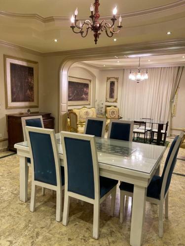 Mohandsen Apartments