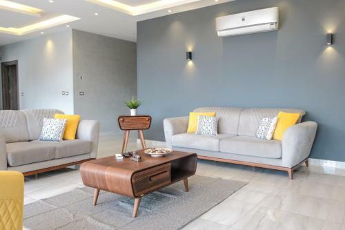 The Waterway 3 Bedroom Serviced Apartment