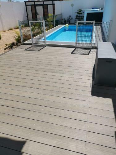 Private Duplex, Host Offering 1 Private Bedroom.