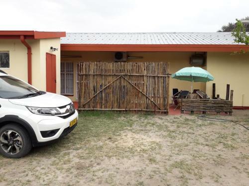 Apartamento Topoly : Self Catering , Room 1 ( B&B ) And Room 2 ( B&B )