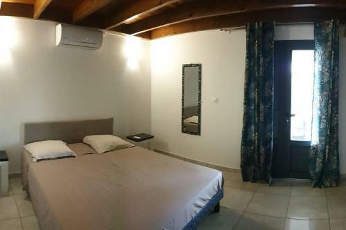 Villa Kom'une �vidence 974