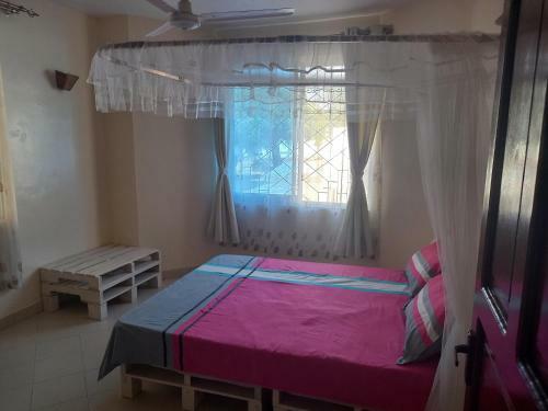 Private Ensuite Room Behind City Mall In Nyali