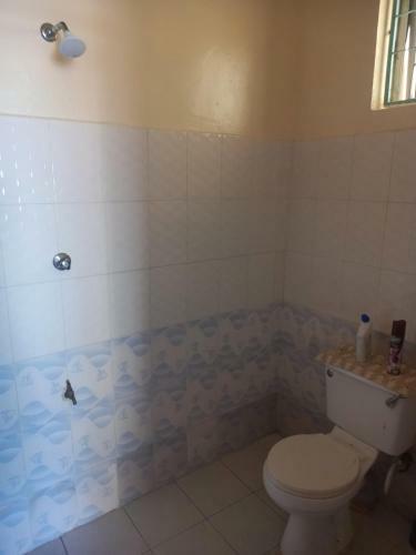 Private Ensuite Room Behind City Mall In Nyali