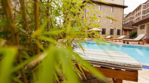 Serene Valley Apartments & Spa