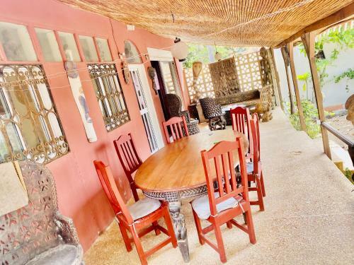Villa Maison A C�t� De La Mer