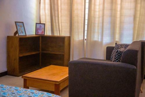Specious Masaki Apartment