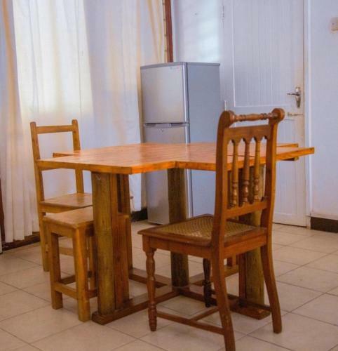 Specious Masaki Apartment