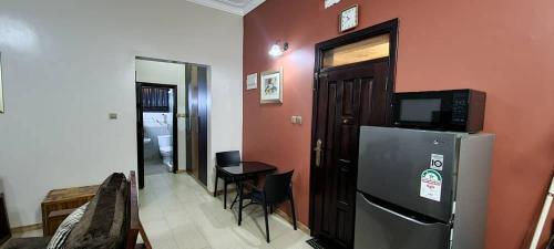 Malachite Apartment 11