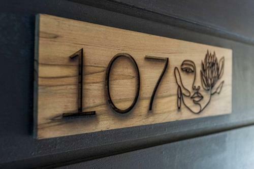 Apartamento 107 Laballito-luxury Steps Away From Willard Beach